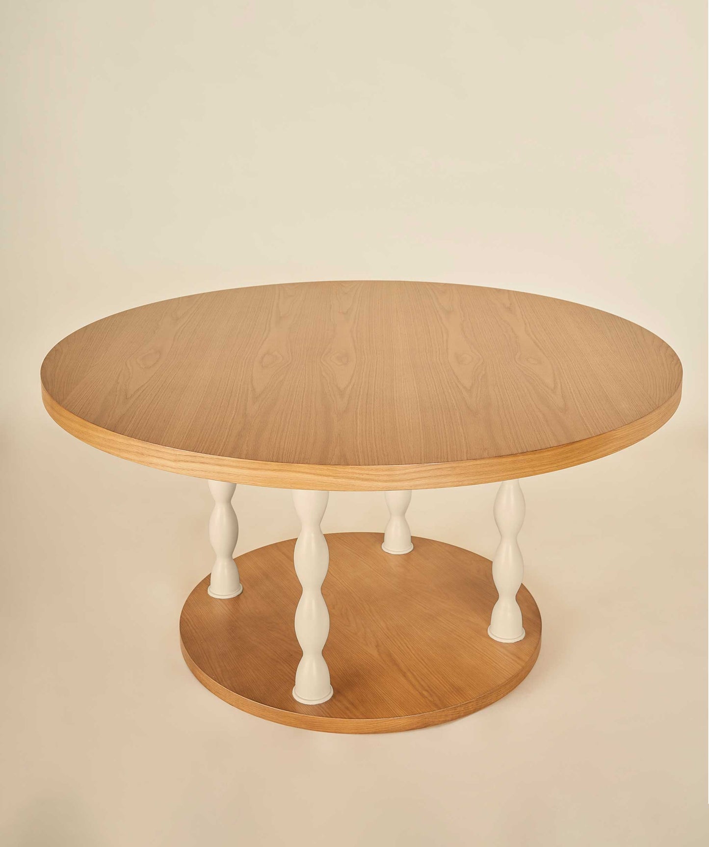 Milwood Pedestal Table